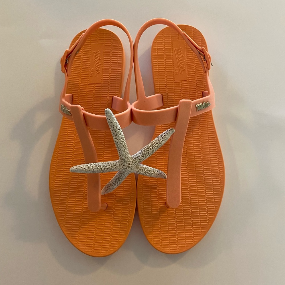 Melissa summer sandals. Vibrant color. NWOT. Great for casual look.